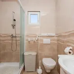 Lovely In With Wifi Appartamento Makarska
